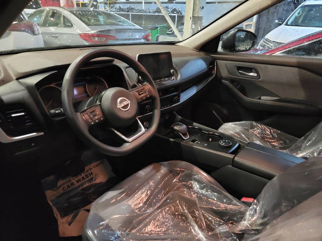 2023 NISSAN ROGUE — 19766 Miles — Lot W482463 — Souq - Marhaba Auctions Used Cars - Image 8
