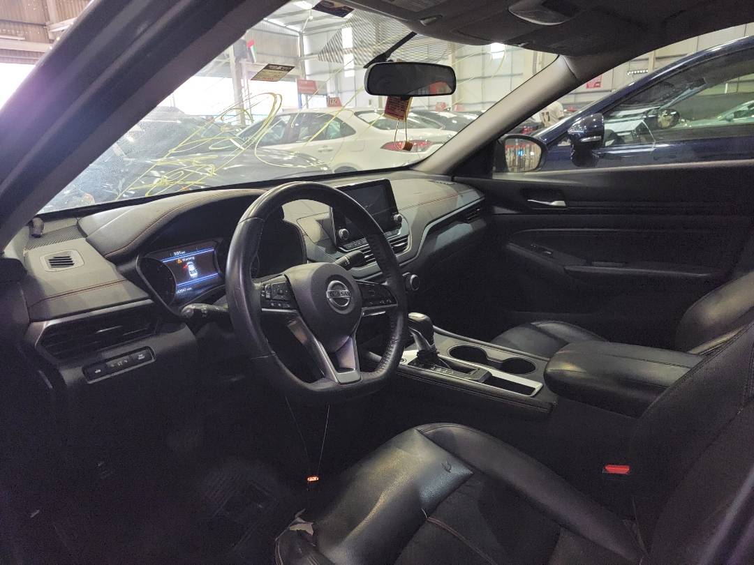 2019 NISSAN ALTIMA — 142997 Miles — Lot 112632 — Main - Marhaba Auctions Used Cars - Image 9
