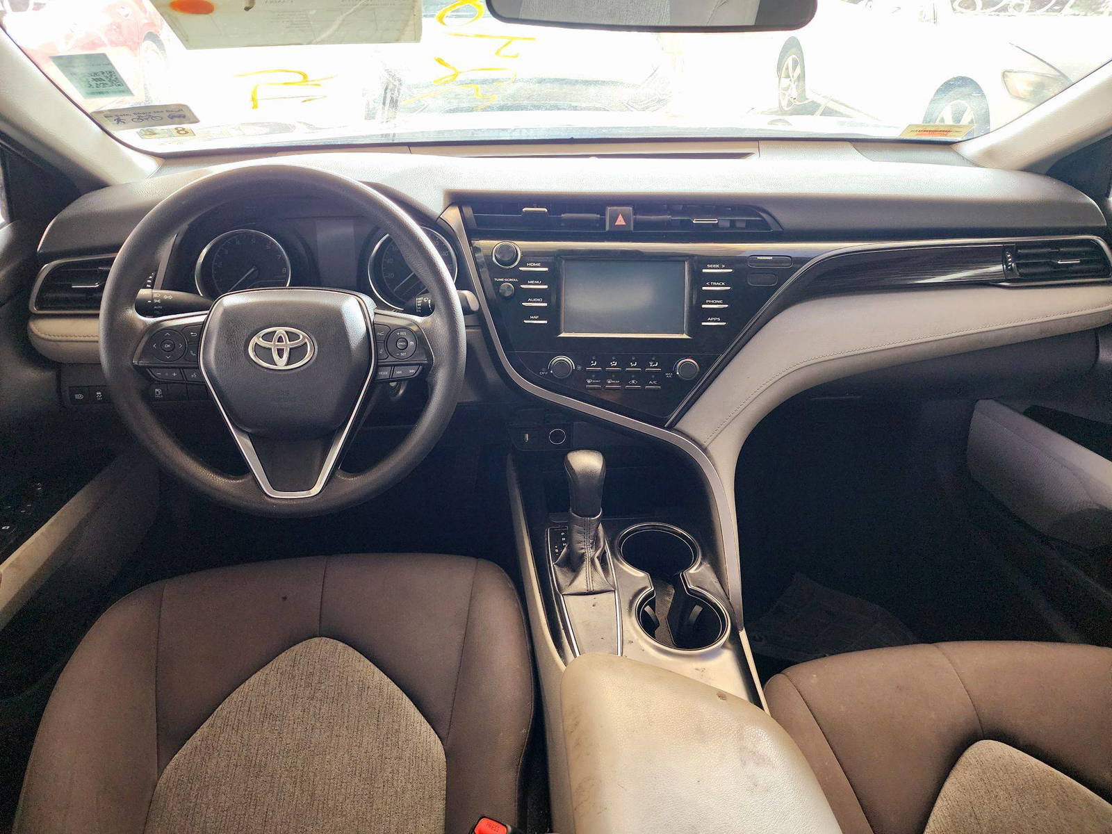 2019 TOYOTA CAMRY — 70105 Miles — Lot KU813242 — Souq - Marhaba Auctions Used Cars - Image 7