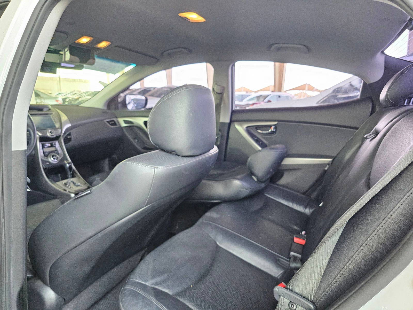 2014 HYUNDAI AVANTE — 151220 KM — Lot 929535 — Souq - Marhaba Auctions Used Cars - Image 6