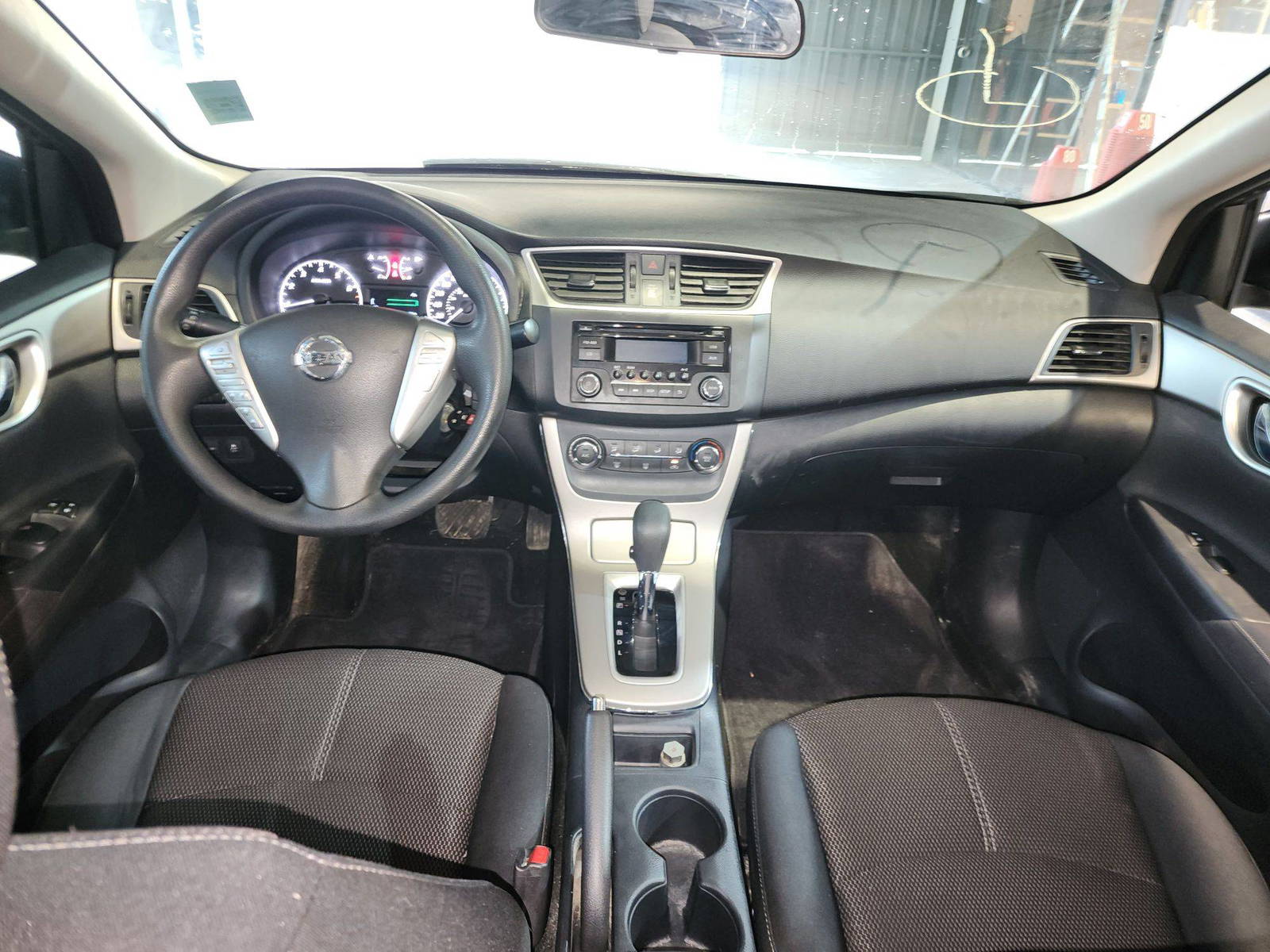 2015 NISSAN SENTRA — 114092 KM — Lot 62444094 — Al Quoz - Marhaba Auctions Used Cars - Image 9