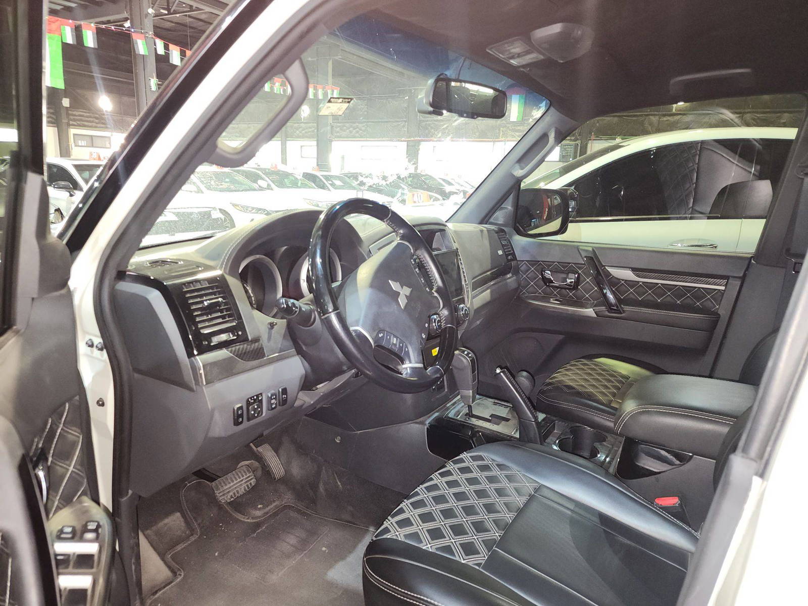 MITSUBISHI PAJERO 2020 - Marhaba Auction Used Cars - Image 7