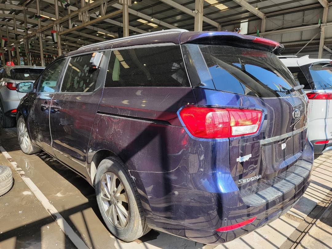2018 KIA SEDONA — 82230 Miles — Lot 144135 — Main - Marhaba Auctions Used Cars - Image 3