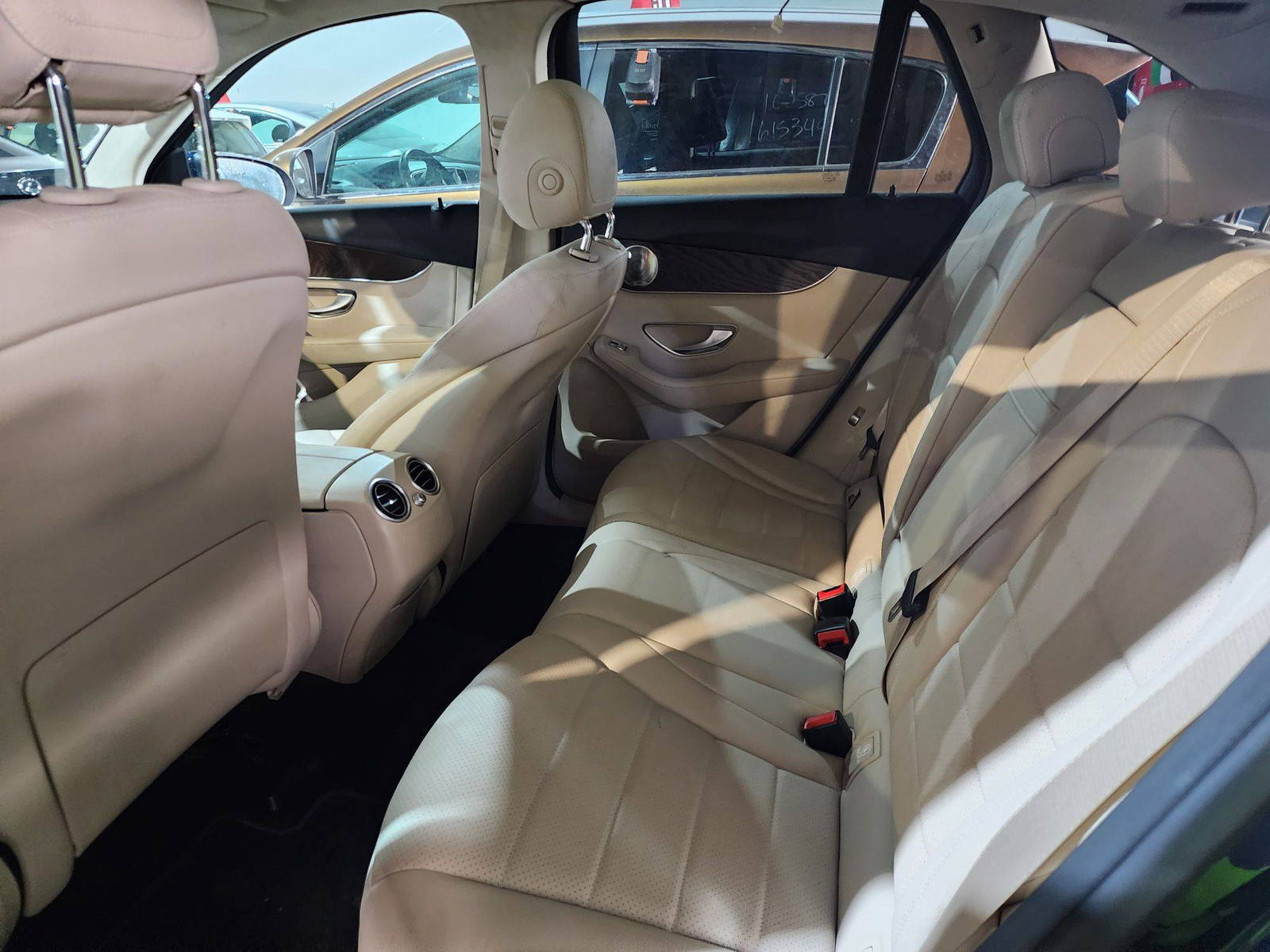 2018 MERCEDES BENZ GLC-300 — 55273 Miles — Lot V042282 — Al Quoz - Marhaba Auctions Used Cars - Image 7