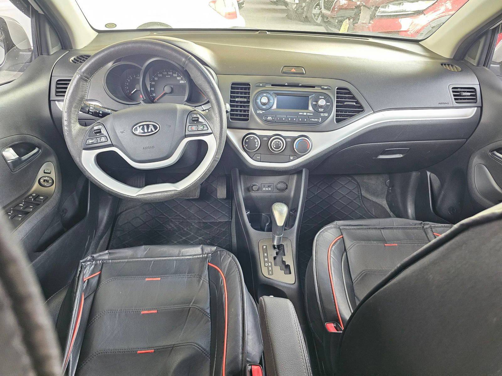 2012 KIA MORNING — 53956 KM — Lot 11BCT179077 — Souq - Marhaba Auctions Used Cars - Image 7