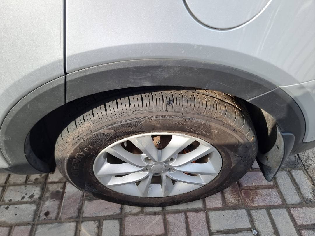 2018 KIA SORENTO — 118579 Miles — Lot 21457485 — Souq - Marhaba Auctions Used Cars - Image 10