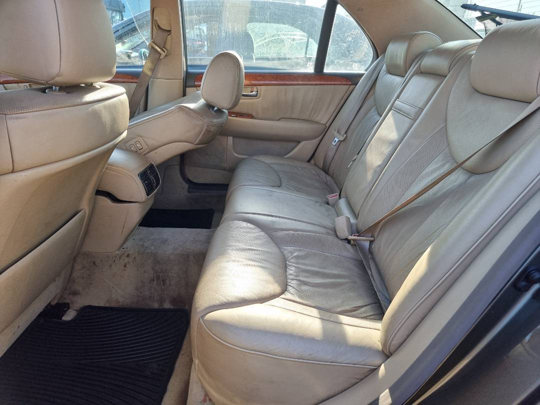 2004 LEXUS LS 430 — 134962 Miles — Lot 125487 — Main - Marhaba Auctions Used Cars - Image 6