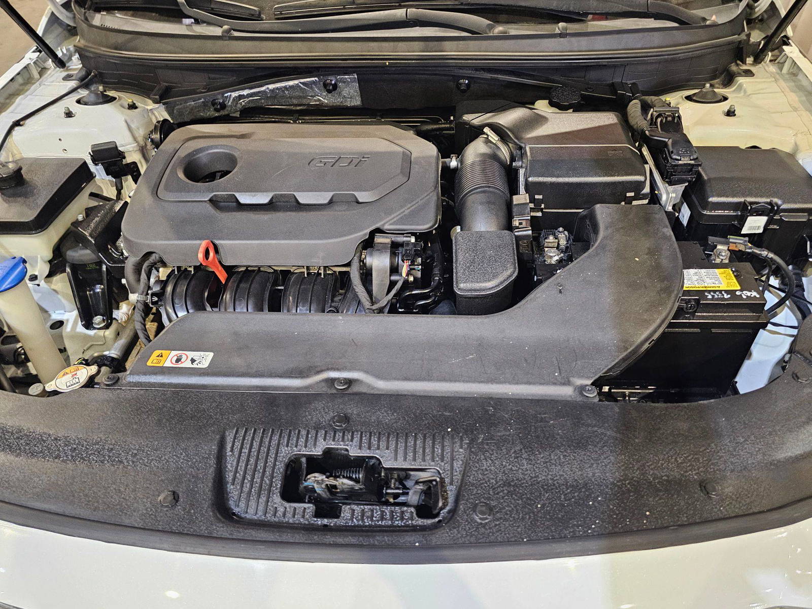 HYUNDAI SONATA 2015 - Marhaba Auction Used Cars - Image 10