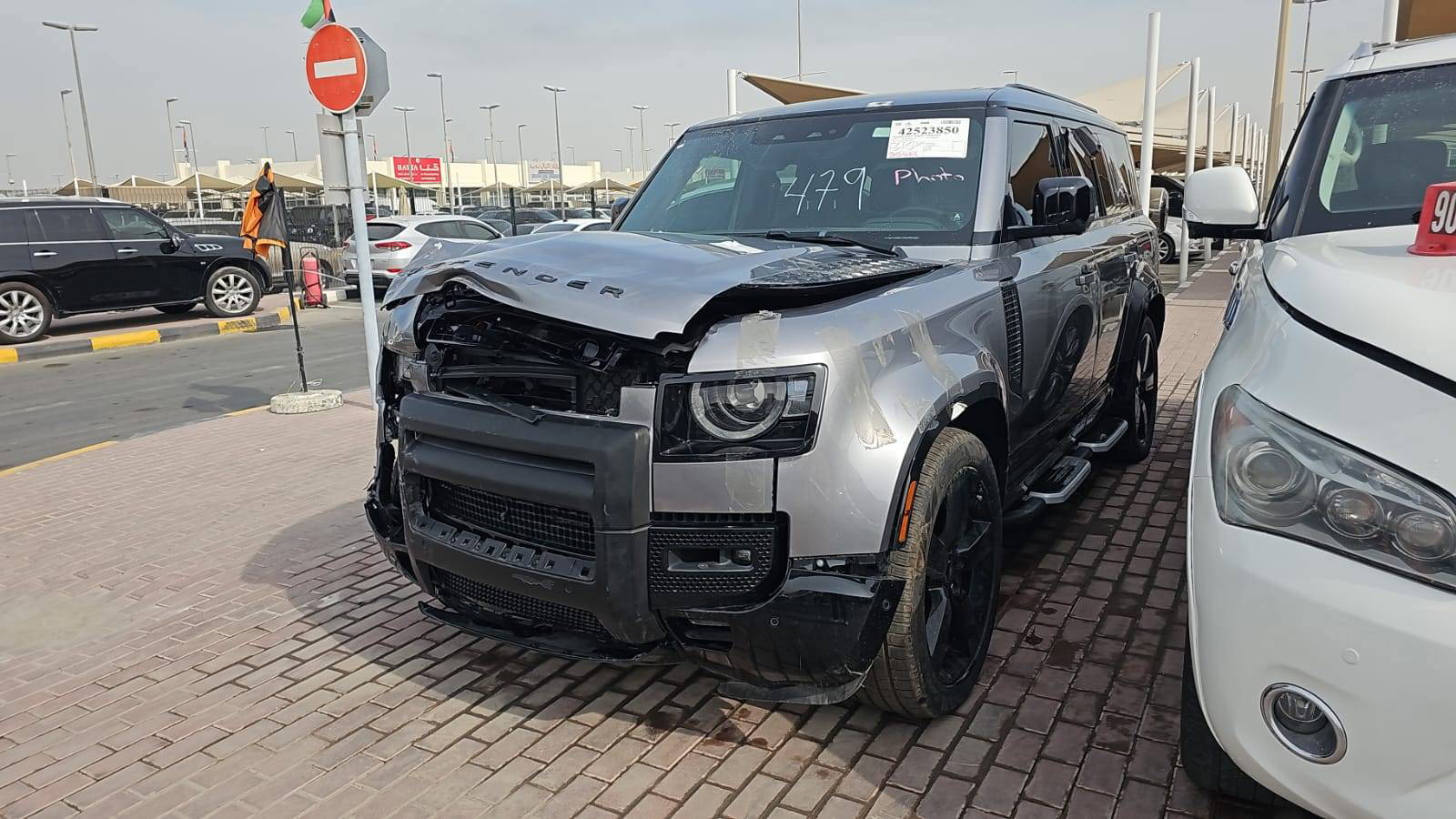 LAND ROVER DEFENDER 130 X DYNAMIC SE 2023 - Marhaba Auction Used Cars - Image 9