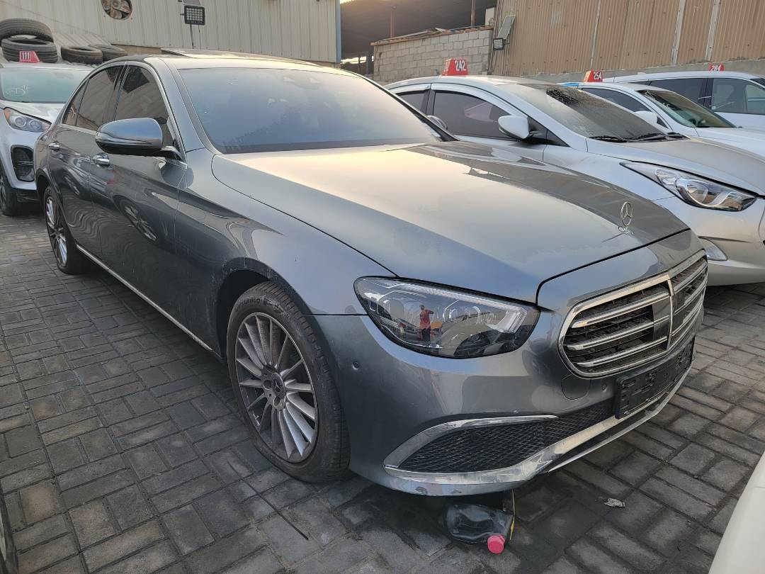 2021 MERCEDES BENZ E-250 — 70716 KM — Lot A887106 — Main - Marhaba Auctions Used Cars - Image 3