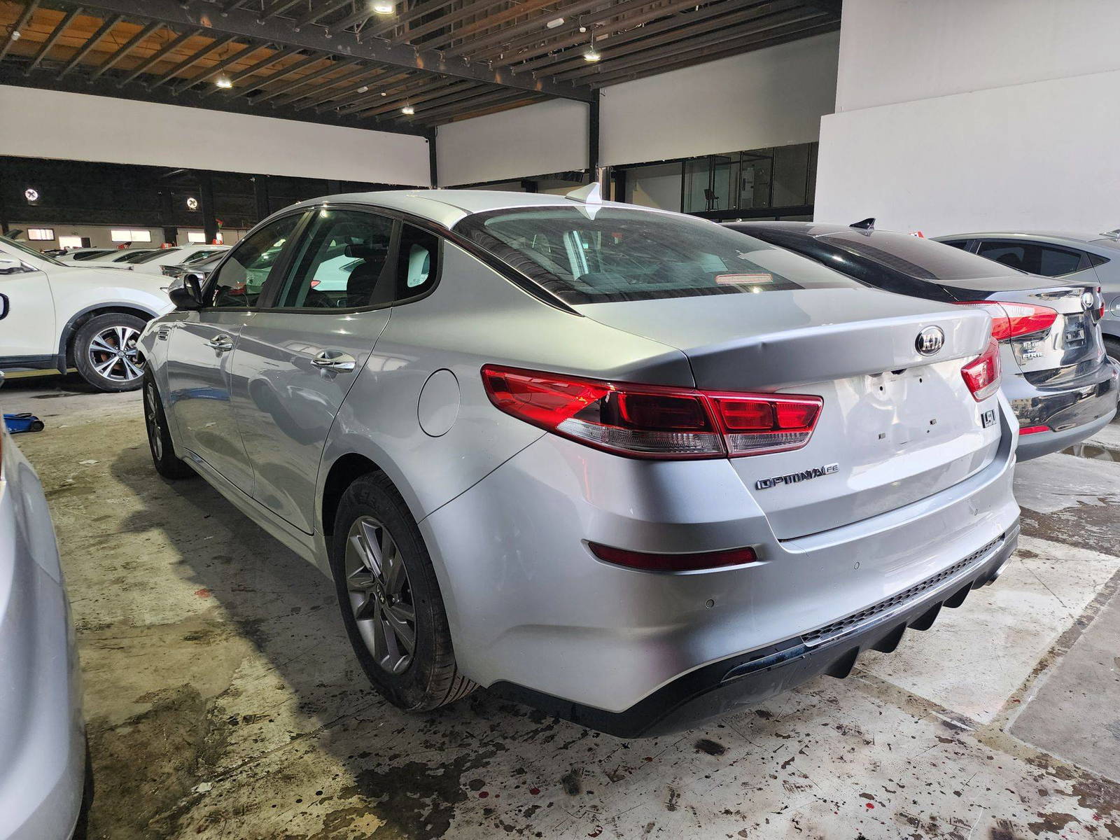 2019 KIA OPTIMA — 124490 Miles — Lot 340938 — Al Quoz - Marhaba Auctions Used Cars - Image 4