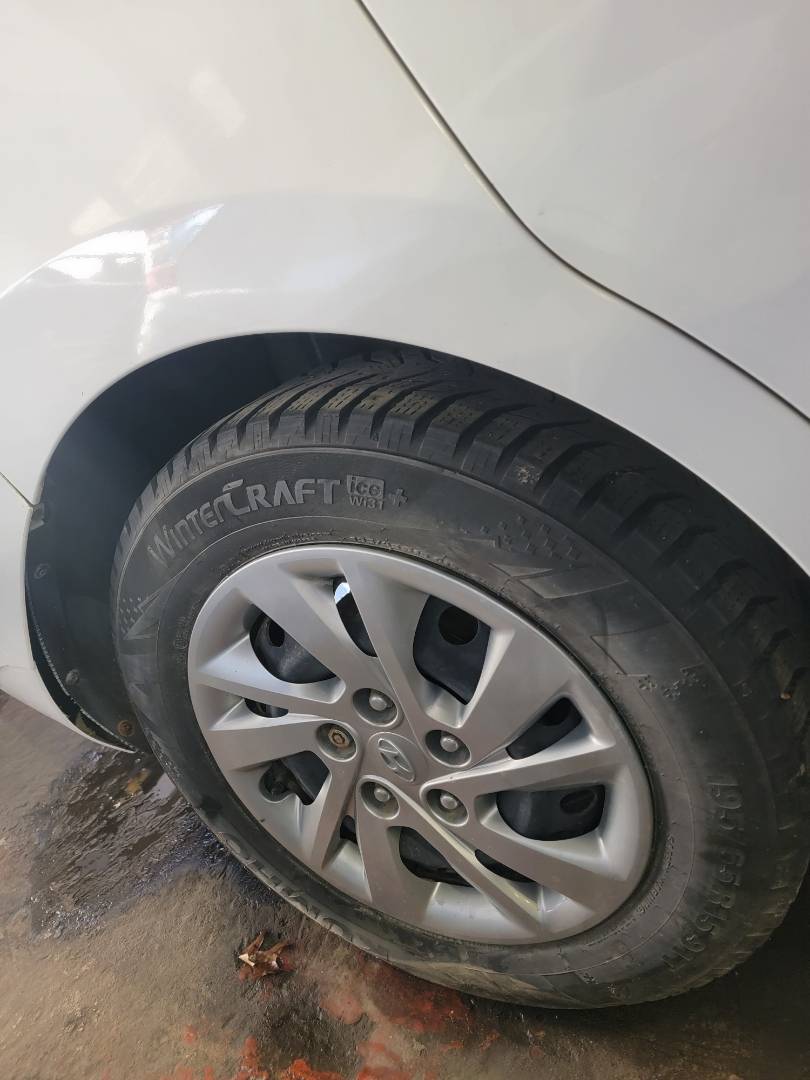 2019 HYUNDAI ELANTRA — 72550 KM — Lot 736711 — Souq - Marhaba Auctions Used Cars - Image 11