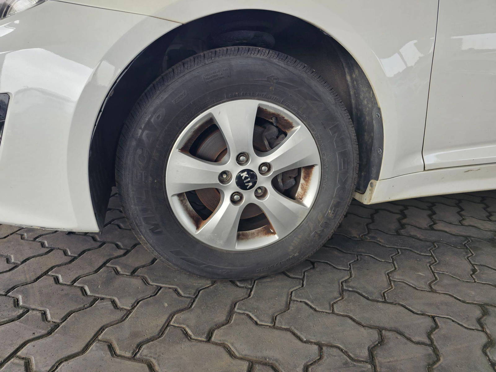 2014 KIA K5 — 128001 KM — Lot 427313 — Ind. 12 - Marhaba Auctions Used Cars - Image 10