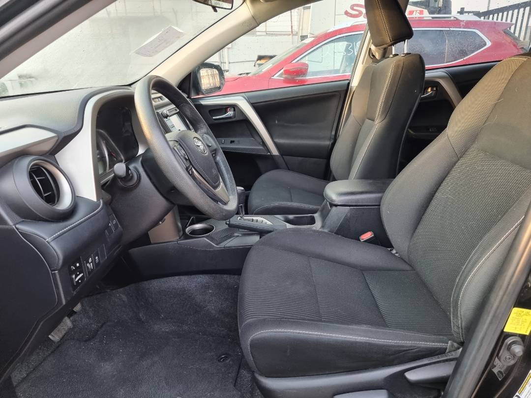 2015 TOYOTA RAV4 — 183881 Miles — Lot 65377664 — Souq - Marhaba Auctions Used Cars - Image 8