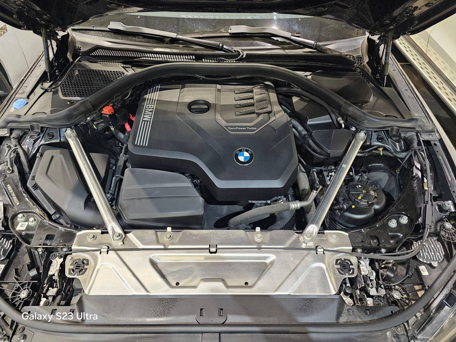 2023 BMW 420i — sold — 54784 KM — Lot 9PCM68253 — Main - Marhaba Auctions Used Cars - Image 10