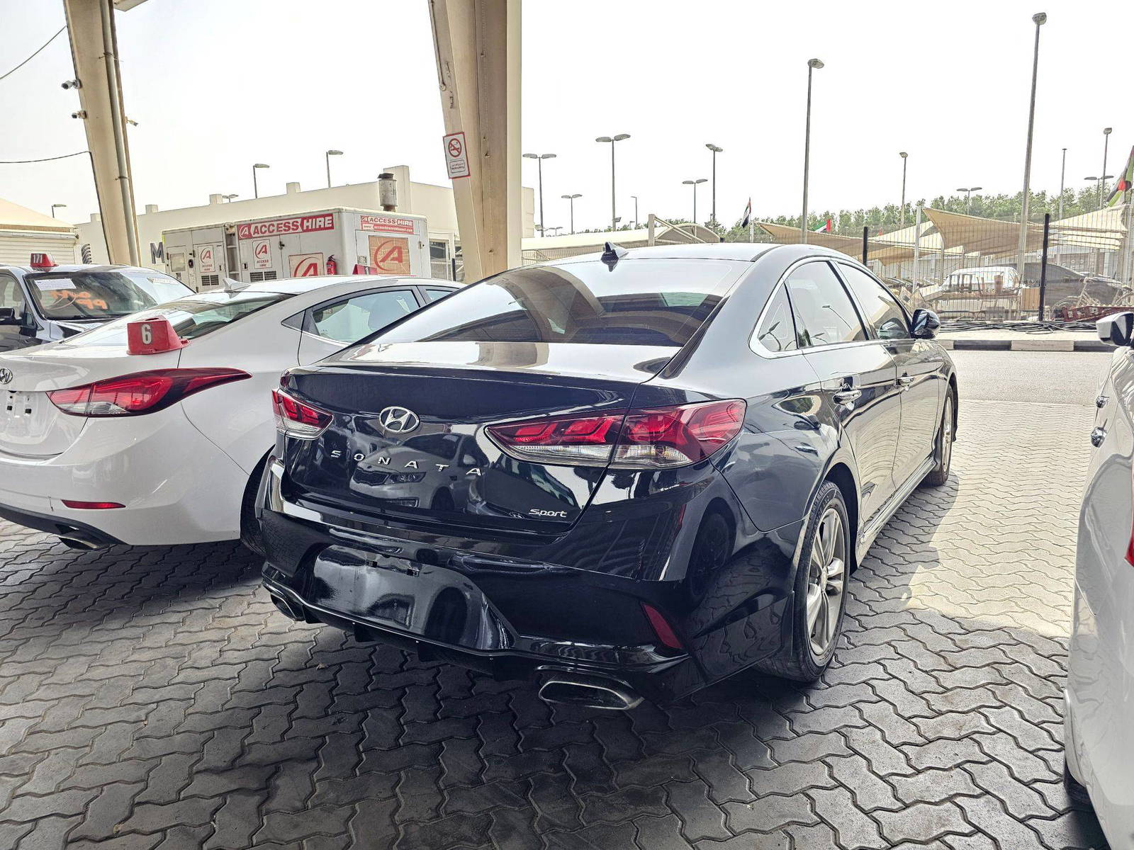 2018 HYUNDAI SONATA — 123512 Miles — Lot F4JH715133 — Souq - Marhaba Auctions Used Cars - Image 3
