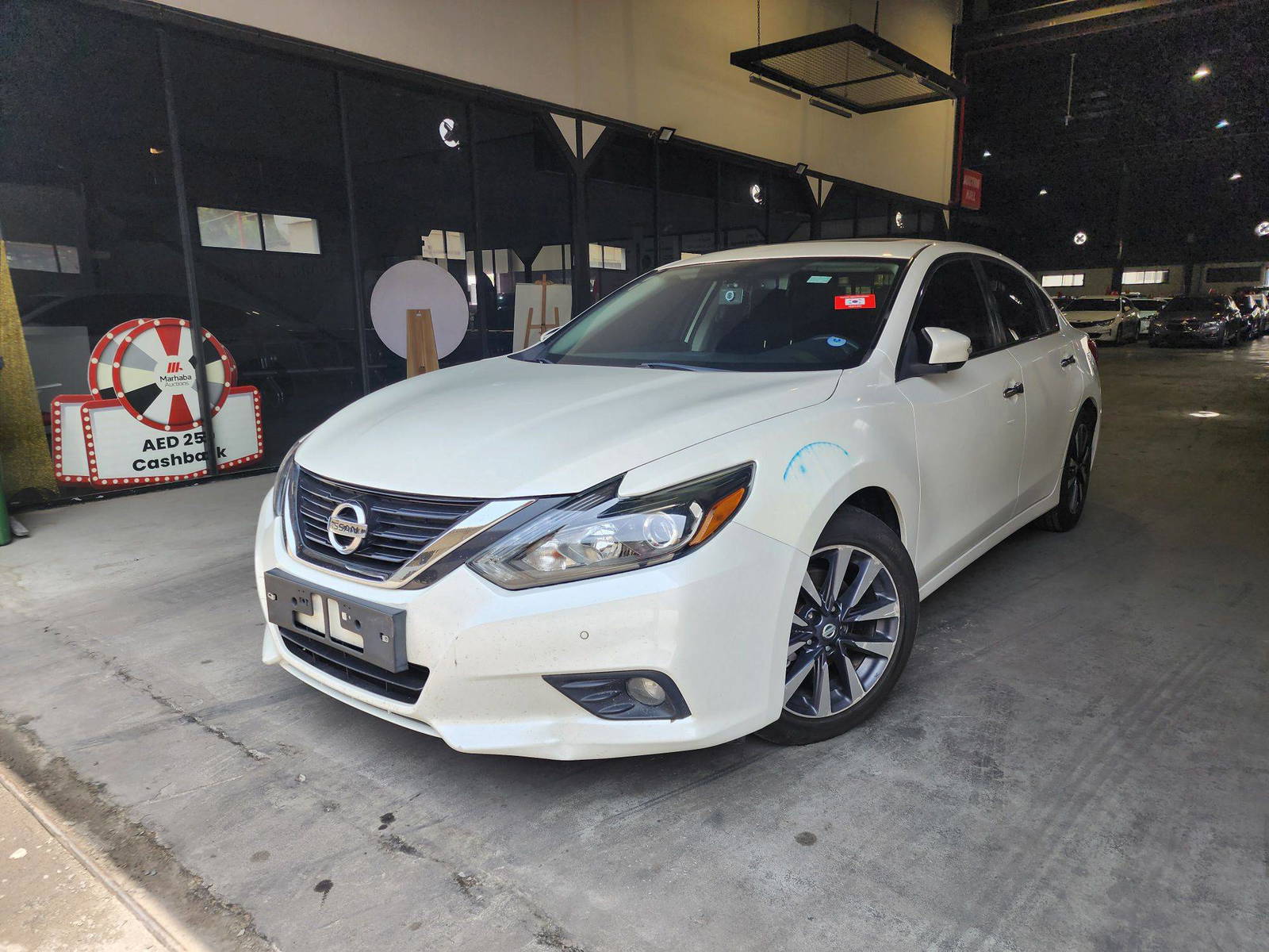 2017 NISSAN ALTIMA — 145990 KM — Lot 258979 — Al Quoz - Marhaba Auctions Used Cars - Image 4