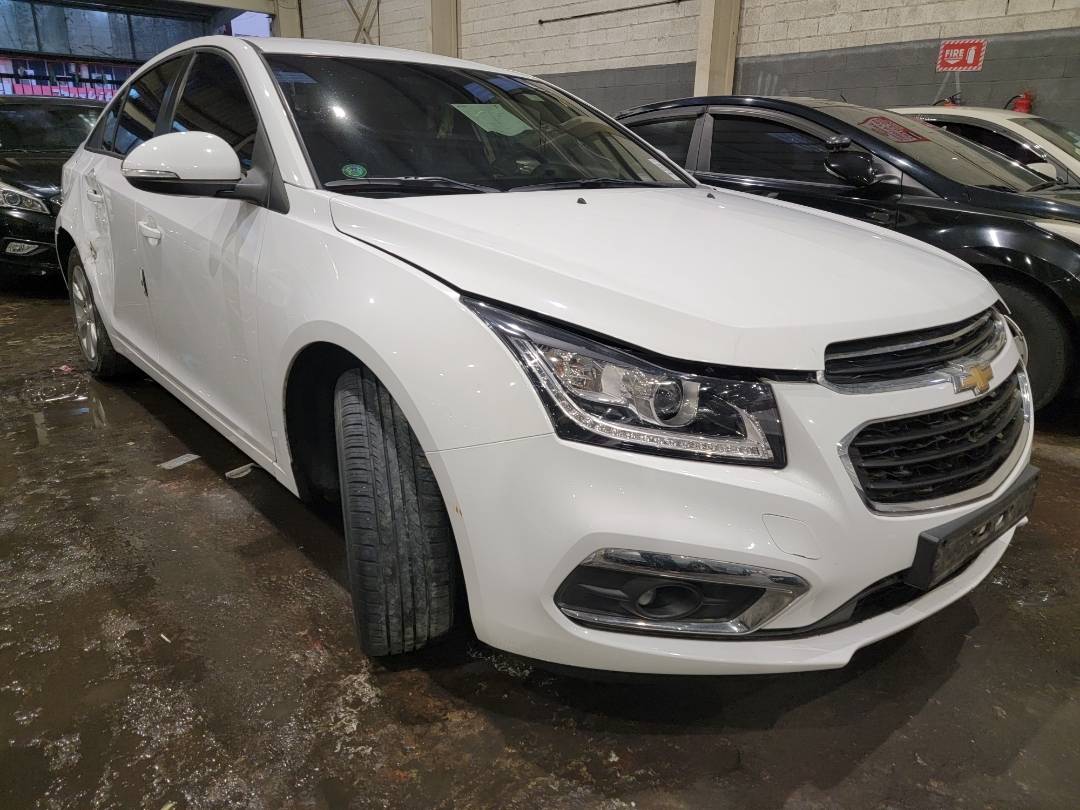 2016 CHEVROLET CRUIZE — 64040 KM — Lot 332917 — Souq - Marhaba Auctions Used Cars - Image 3