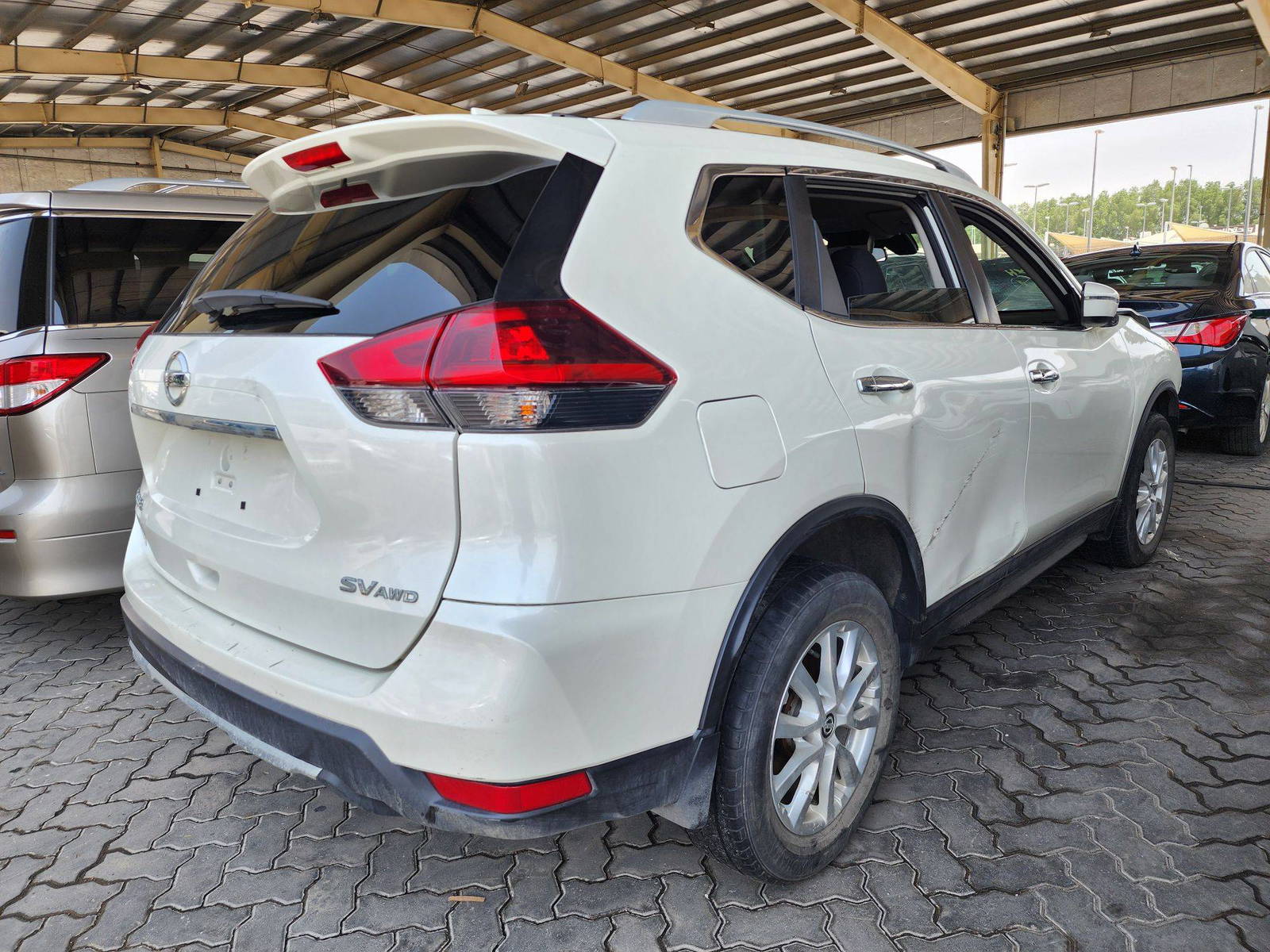 2019 NISSAN ROGUE — 65610 KM — Lot 42606074 — Souq - Marhaba Auctions Used Cars - Image 3