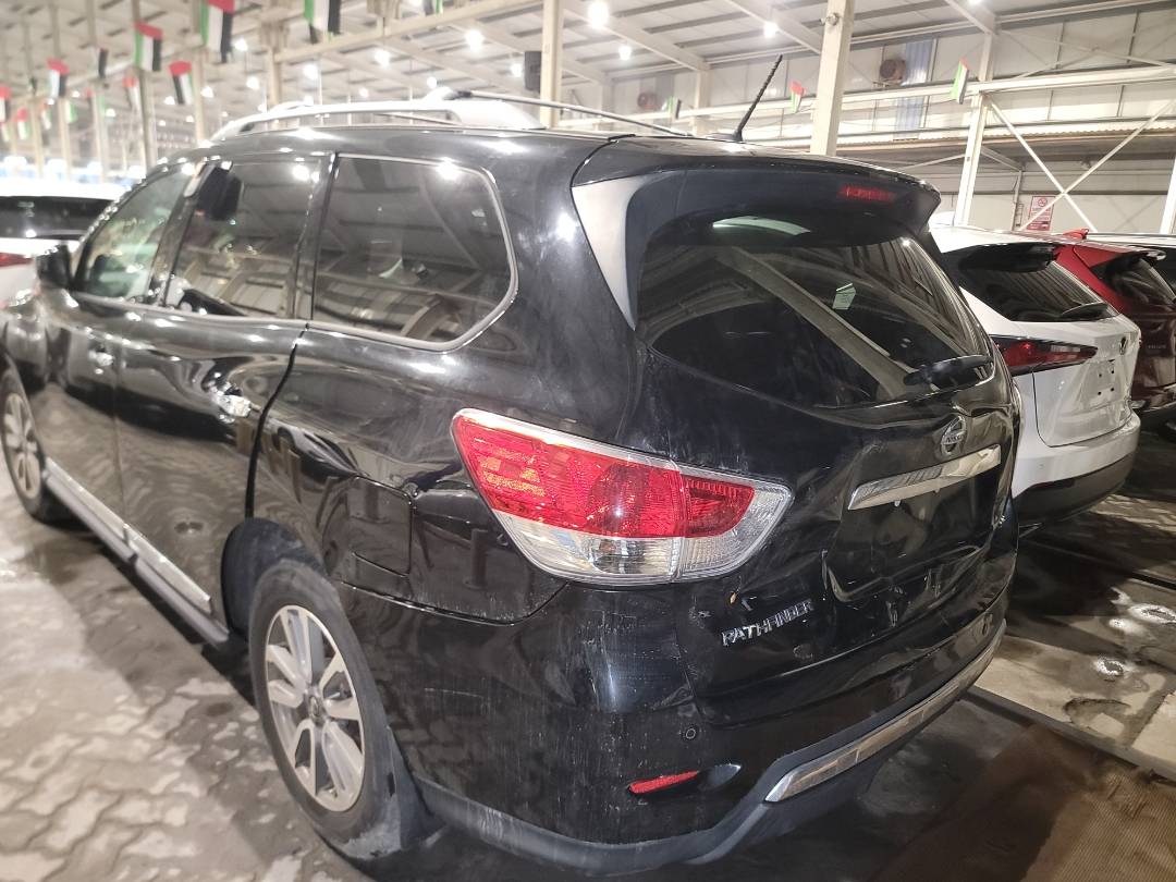 2014 NISSAN PATHFINDER — 141825 Miles — Lot 68428493 - Marhaba Auctions Used Cars - Image 3