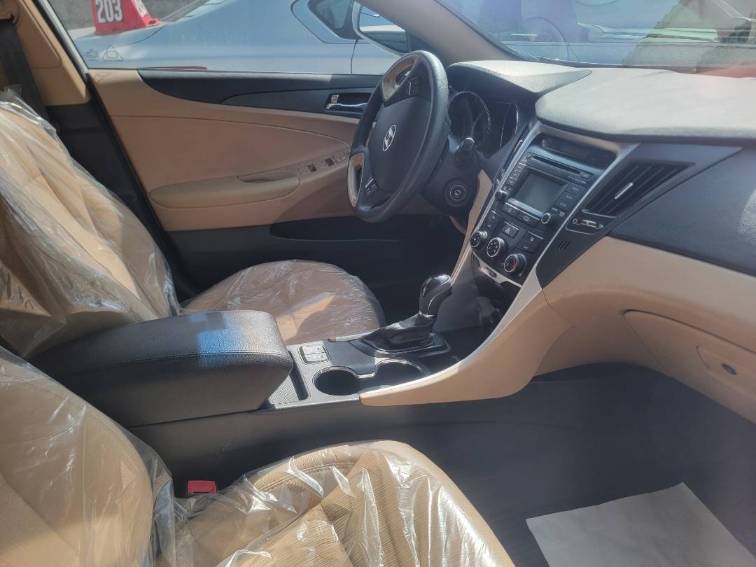 HYUNDAI SONATA 2014 - Marhaba Auction Used Cars - Image 8