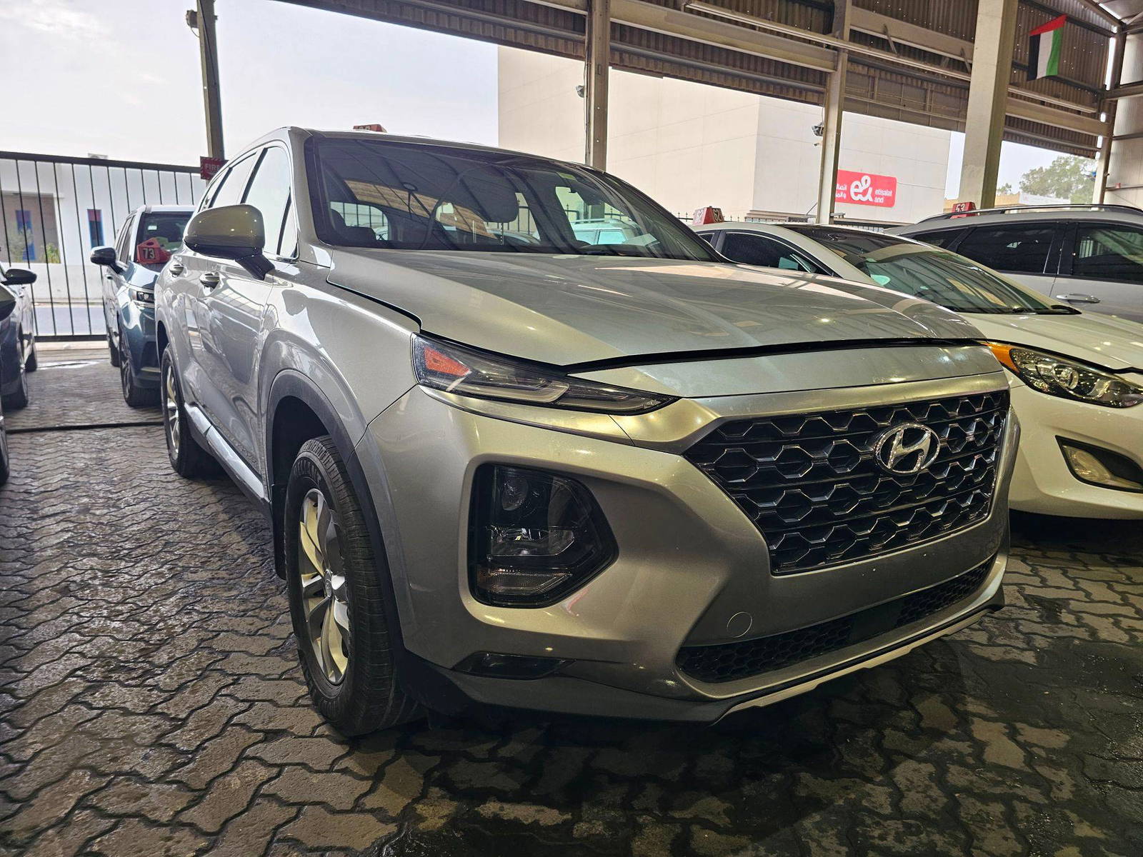 2020 HYUNDAI SANTA FE — 172918 Miles — Lot LH239290 — Main - Marhaba Auctions Used Cars - Image 4