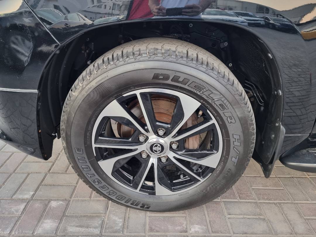 TOYOTA LAND CRUISER 2019 - Marhaba Auction Used Cars - Image 13