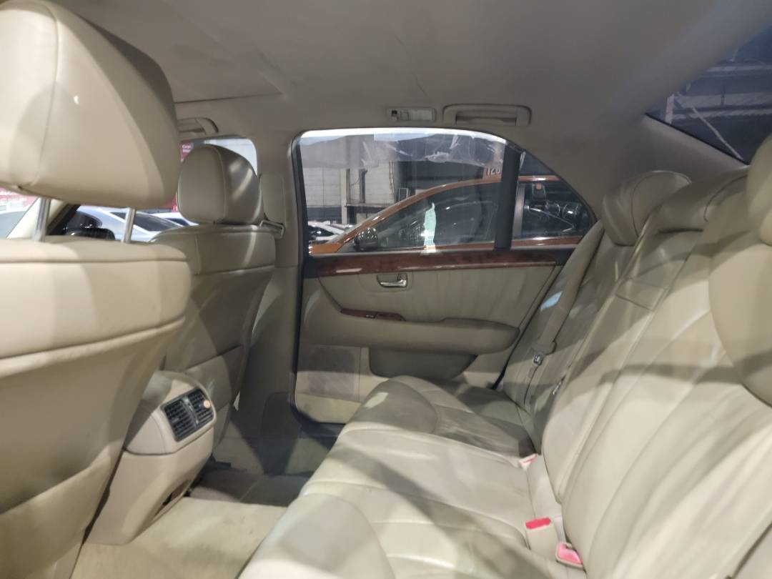 2001 LEXUS LS 430 — 309624 Miles — Lot 10029782 — Main - Marhaba Auctions Used Cars - Image 7