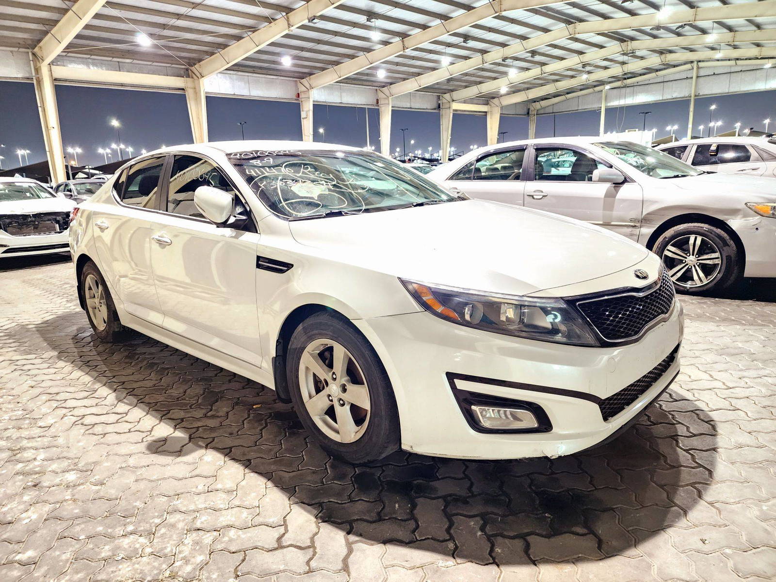 2015 KIA OPTIMA — 145109 Miles — Lot XF5602287 — Souq - Marhaba Auctions Used Cars - Image 4