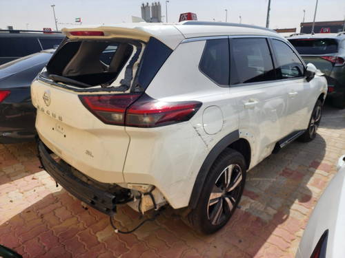 NISSAN ROGUE