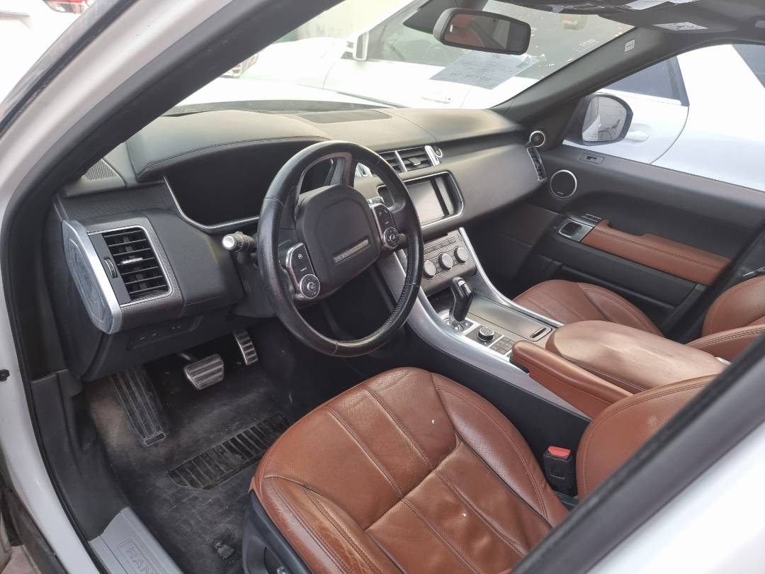 2016 LAND ROVER RANGE ROVER SPORT — 129554 Miles — Lot 108844 — Ind. 12 - Marhaba Auctions Used Cars - Image 8