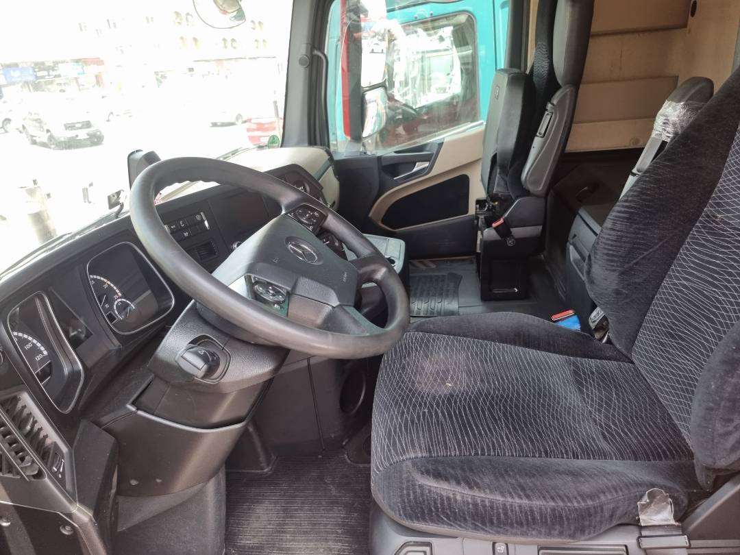 2014 MERCEDES BENZ ACTROS 1843 — 917139 KM — Lot 59404 — Main - Marhaba Auctions Used Cars - Image 8