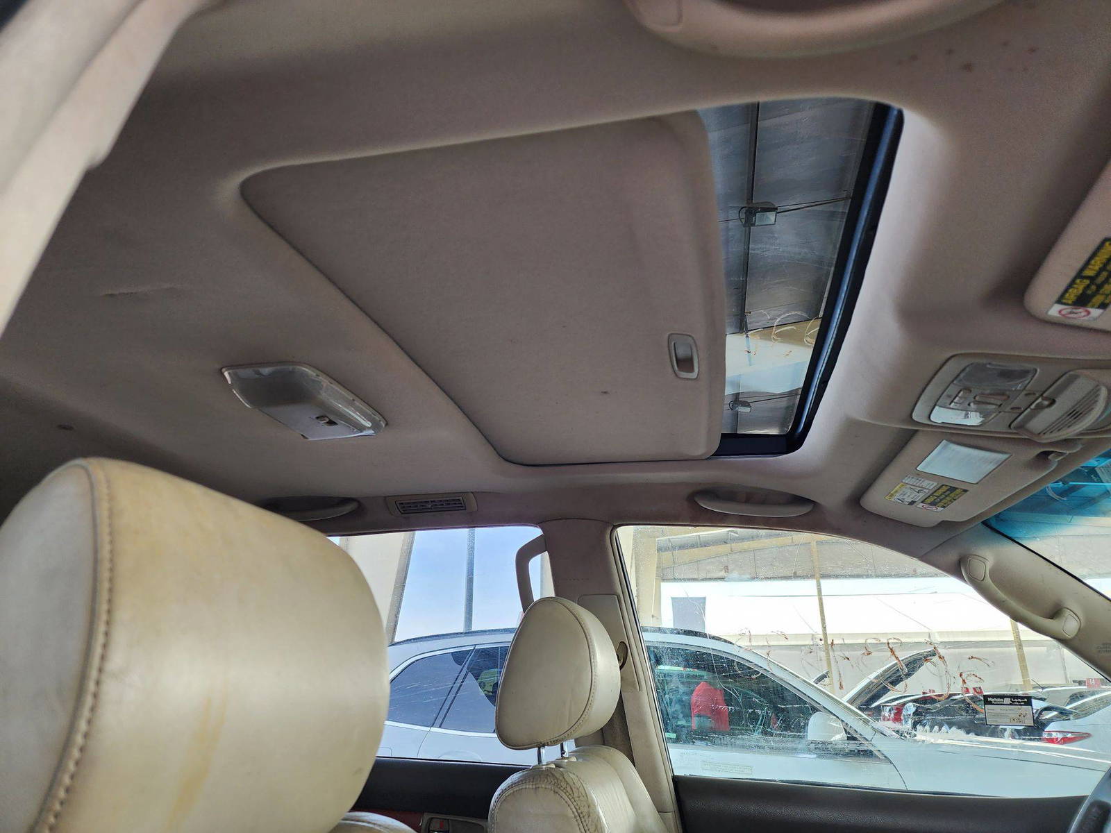2004 LEXUS GX 470 — 173211 Miles — Lot 054667 - Marhaba Auctions Used Cars - Image 6
