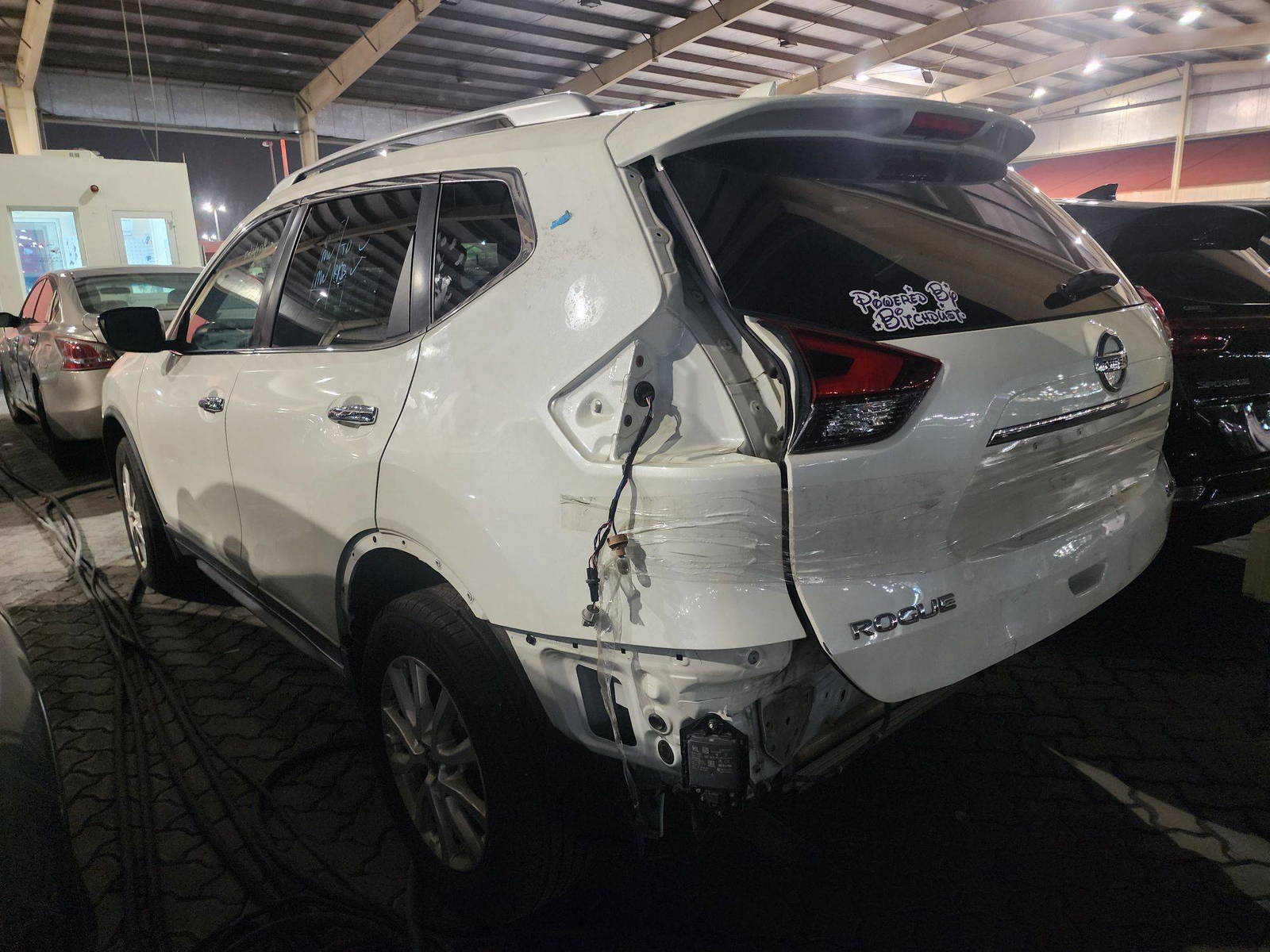 2020 NISSAN ROGUE — 131092 Miles — Lot 30476 — Souq - Marhaba Auctions Used Cars - Image 3