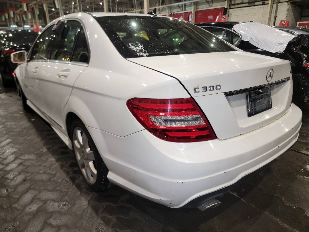 2013 MERCEDES BENZ C300 — 96587 Miles — Lot 72068383 - Marhaba Auctions Used Cars - Image 3