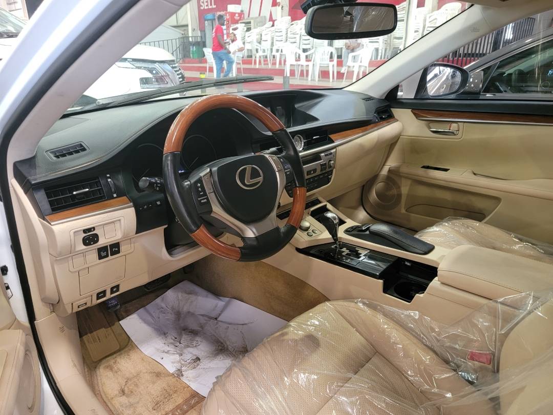2014 LEXUS ES 300H — 114758 Miles — Lot 2045405 — Main - Marhaba Auctions Used Cars - Image 6