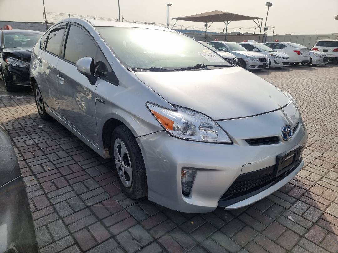 2013 TOYOTA PRIUS — 200792 Miles — Lot 215478 — Ind. 12 - Marhaba Auctions Used Cars - Image 4