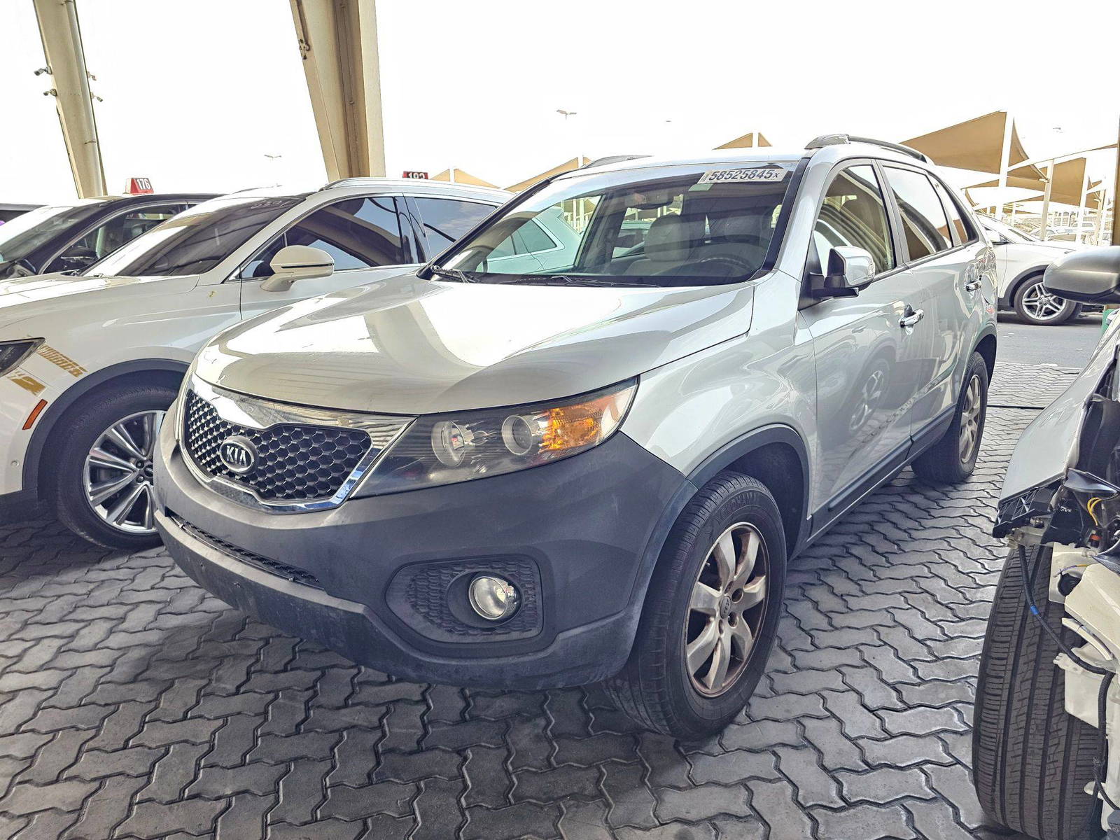 2012 KIA SORENTO — 189707 Miles — Lot 58525845 — Main - Marhaba Auctions Used Cars - Image 4