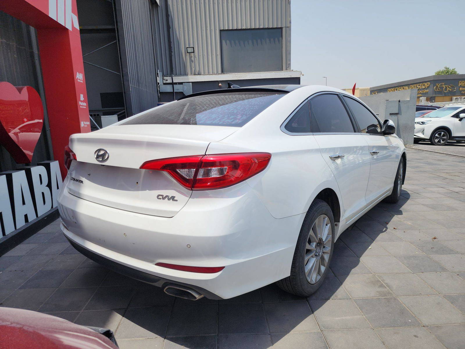 2015 HYUNDAI SONATA — 155738 KM — Lot CBFA097611 — Main - Marhaba Auctions Used Cars - Image 7