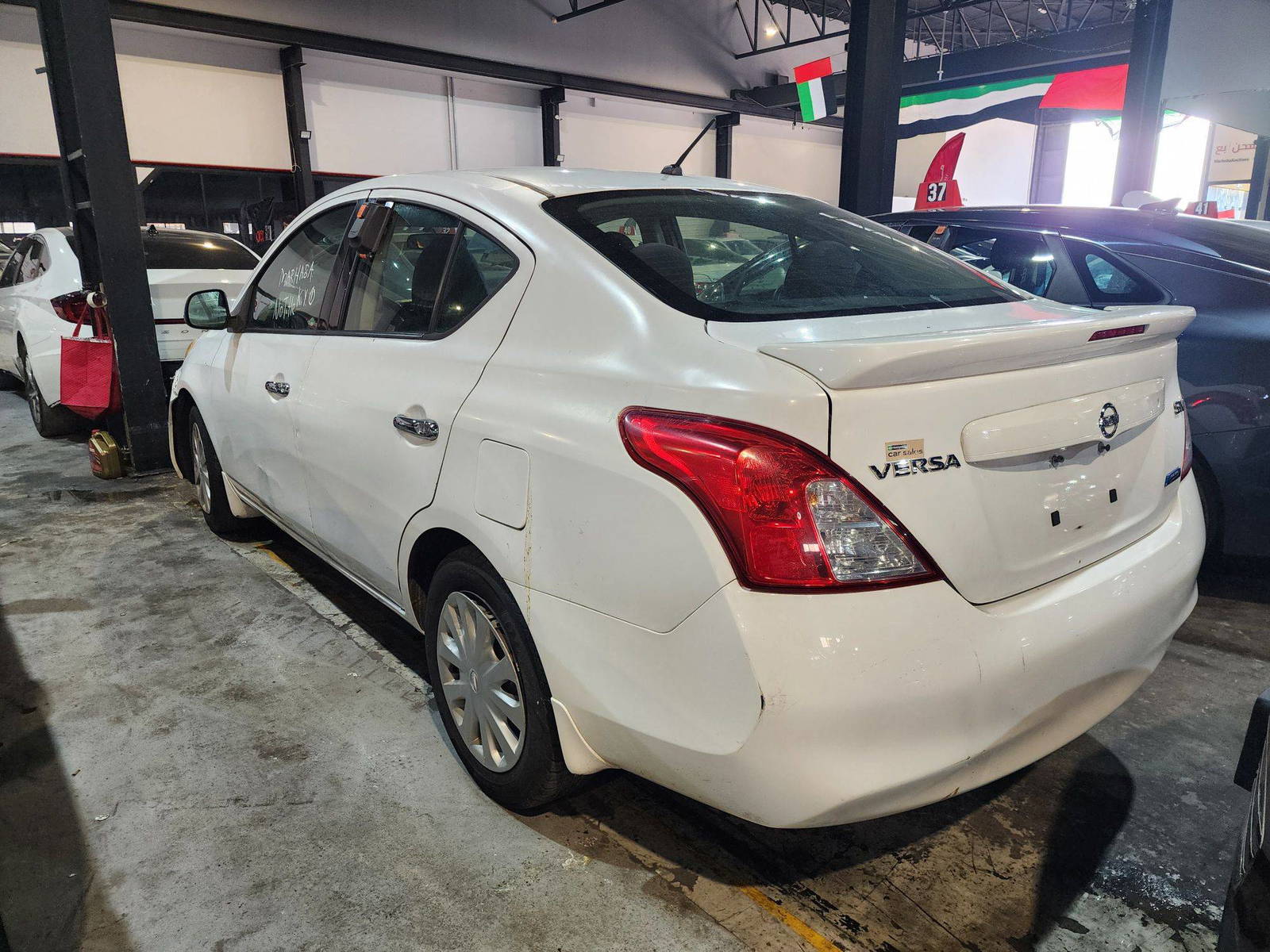 2014 NISSAN VERSA — 169247 Miles — Lot 3EL868011 — Al Quoz - Marhaba Auctions Used Cars - Image 5