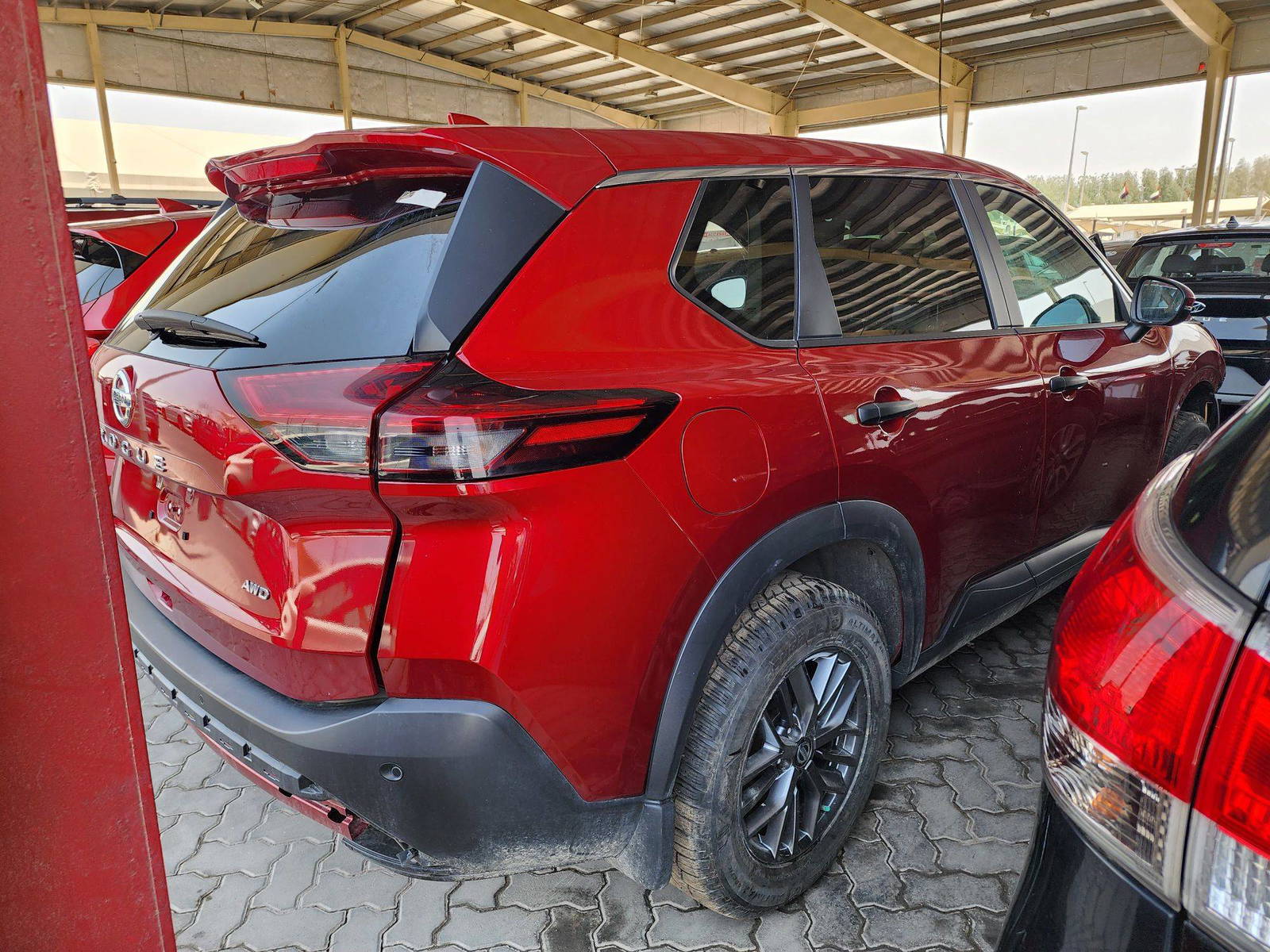 2021 NISSAN ROGUE — 34058 KM — Lot 715702 — Souq - Marhaba Auctions Used Cars - Image 3