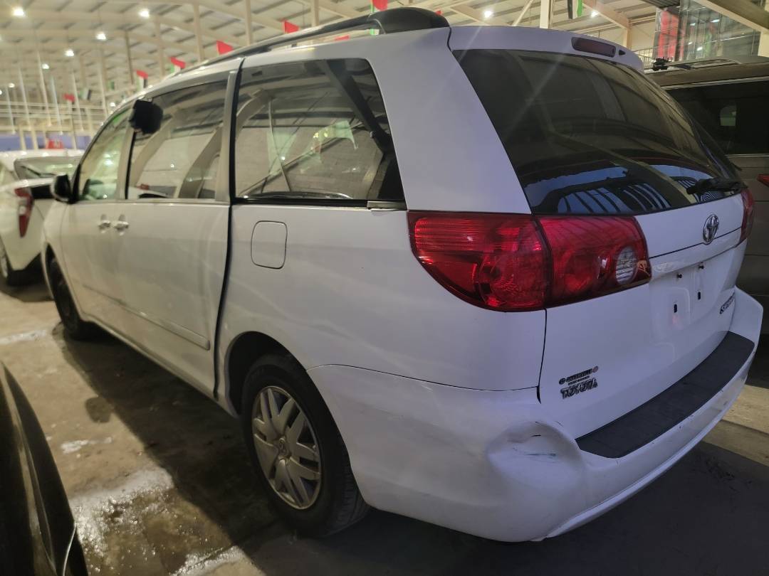 2008 TOYOTA SIENNA — 185267 Miles — Lot 38038575 - Marhaba Auctions Used Cars - Image 3