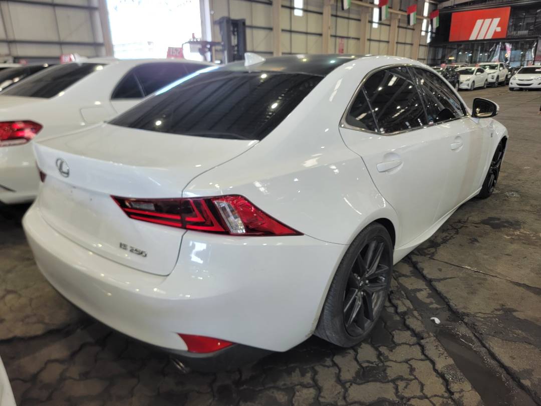 2014 LEXUS IS 250 — 95481 Miles — Lot 9E5033824 — Main - Marhaba Auctions Used Cars - Image 5