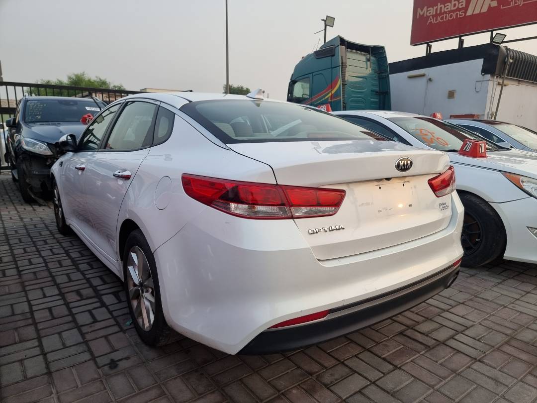 2016 KIA OPTIMA — 177541 Miles — Lot 215487 — Souq - Marhaba Auctions Used Cars - Image 4