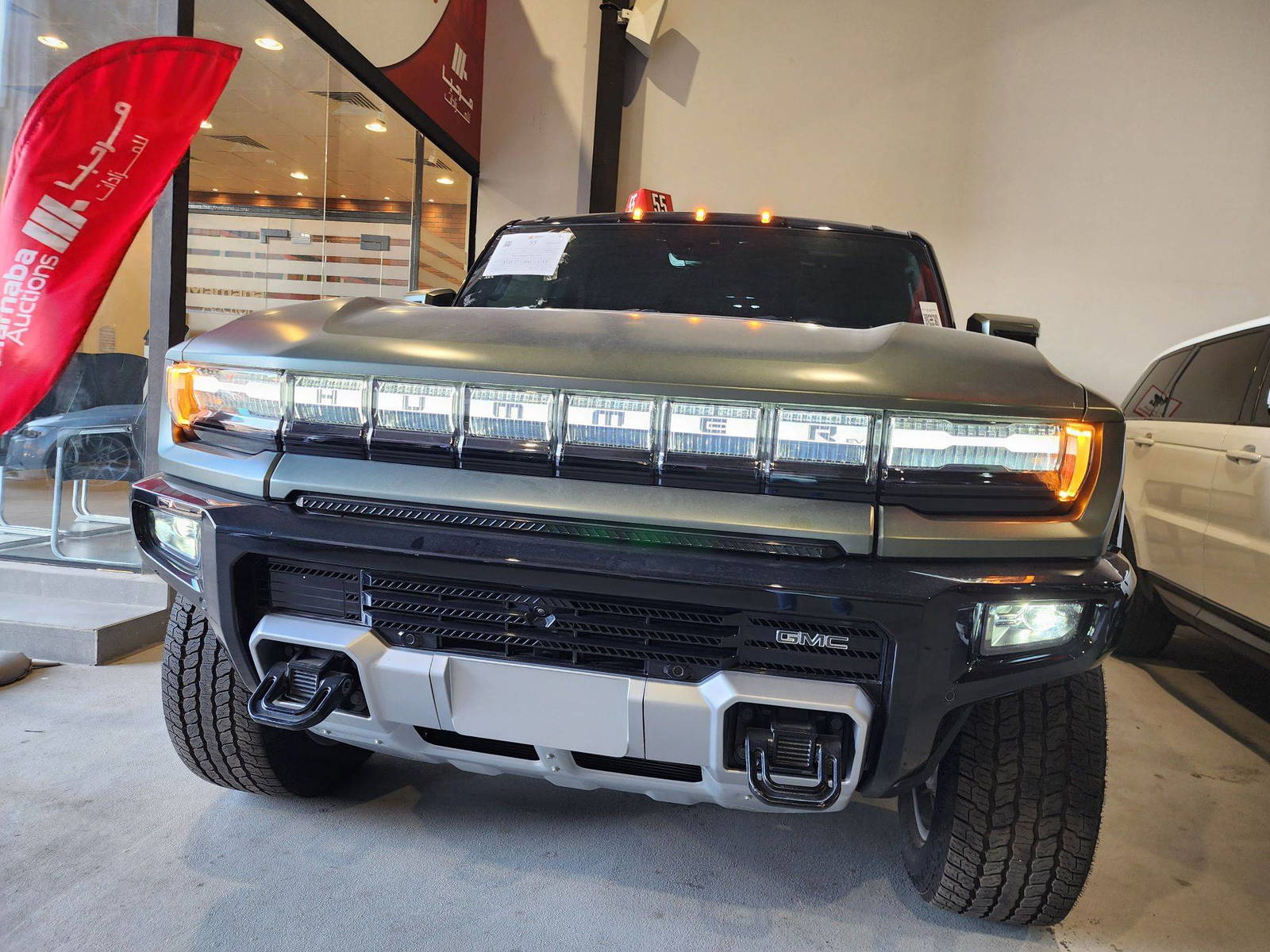 2024 GMC HUMMER EV SUV — 978 Miles — Lot 00514 — Main - Marhaba Auctions Used Cars - Image 15