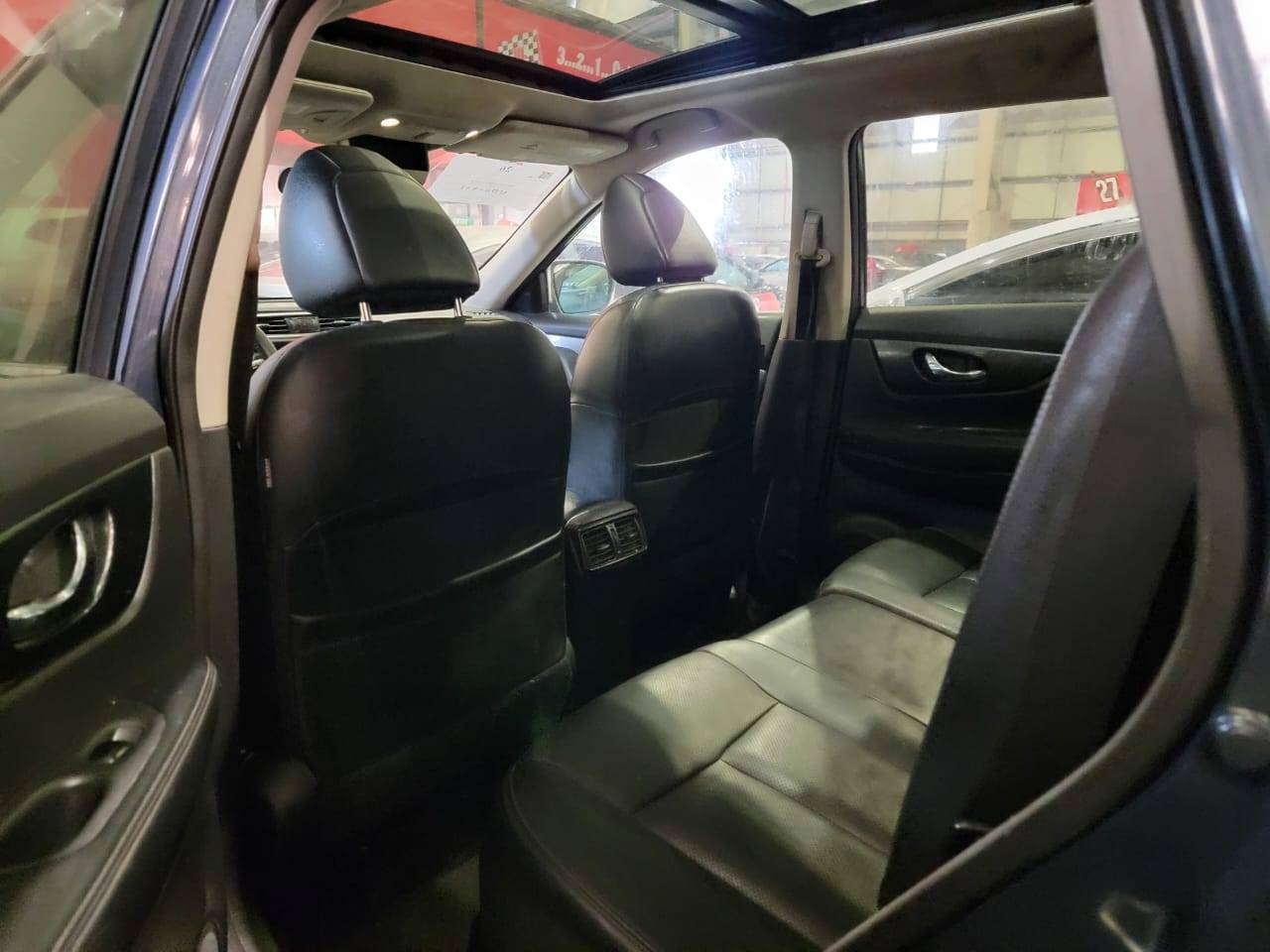 2015 NISSAN ROGUE — Lot 2696813 — Main - Marhaba Auctions Used Cars - Image 7