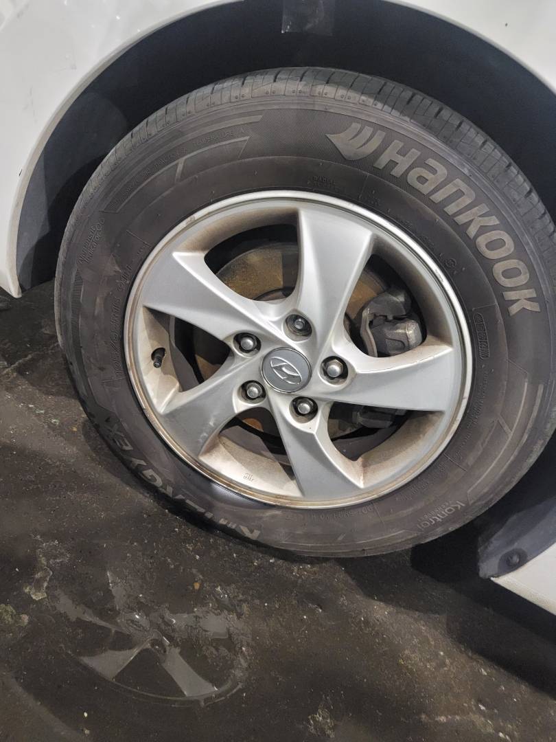 2012 HYUNDAI AVANTE — 94090 KM — Lot 208476 — Main - Marhaba Auctions Used Cars - Image 6