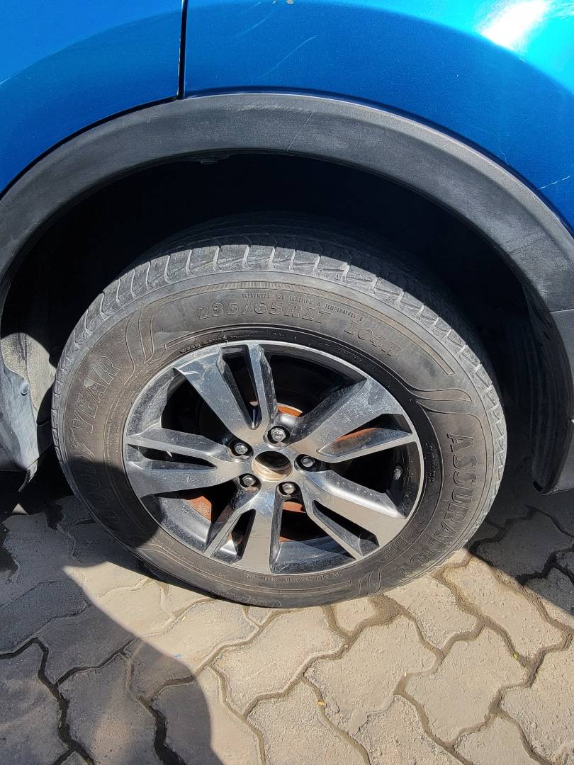 2018 TOYOTA RAV4 — 103355 Miles — Lot 200672 — Main - Marhaba Auctions Used Cars - Image 9