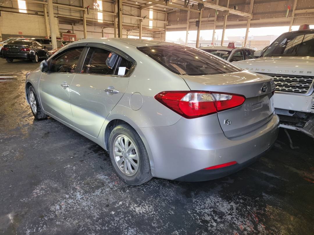 2015 KIA K3 — 189837 KM — Lot 879825 — Main - Marhaba Auctions Used Cars - Image 5
