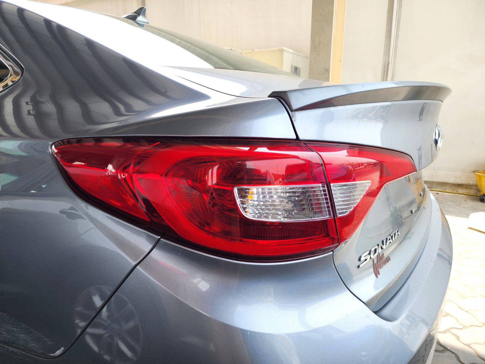 2015 HYUNDAI SONATA — 129877 Miles — Lot 1339 — Souq - Marhaba Auctions Used Cars - Image 10